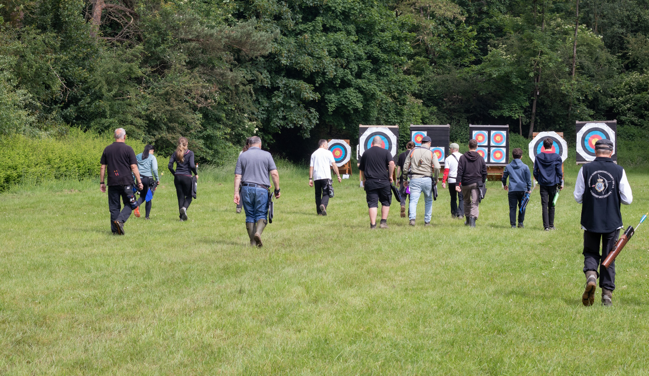 Gemeinsames Pfeile hohlen